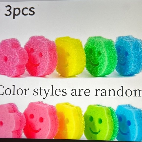 Other - 🍒5 items for $25.00 Smiley Face Cleaning Sponge Set - Pink, Yellow, Blue, Green